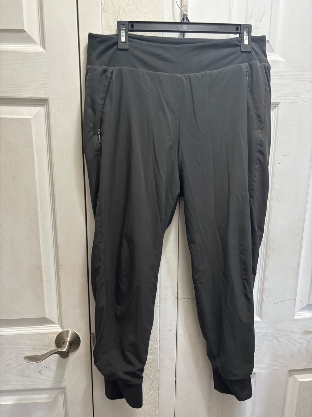 Athleta woman Athletic Jogger Pants